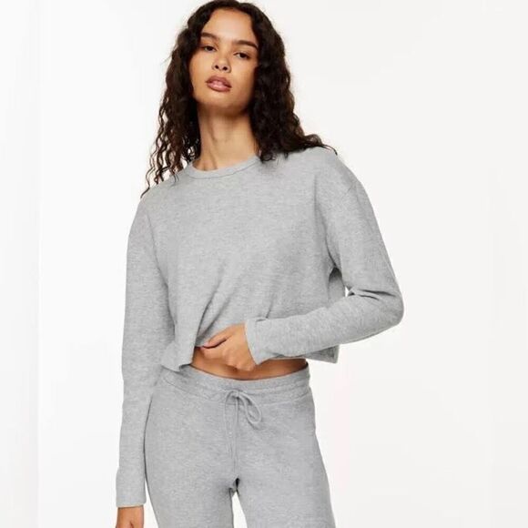 Aritzia Sunday Best Baby Relaxed waffle-knit longsleeve In Heather Gray - Picture 1 of 13